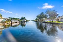 Relaxing Waterfront Retreat - BNR Vacation Rentals