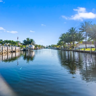 Waterfront Modern Retreat! - BNR Vacation Rentals