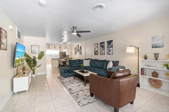 2 Full Homes! Managed by BNR Vacation Rentals
