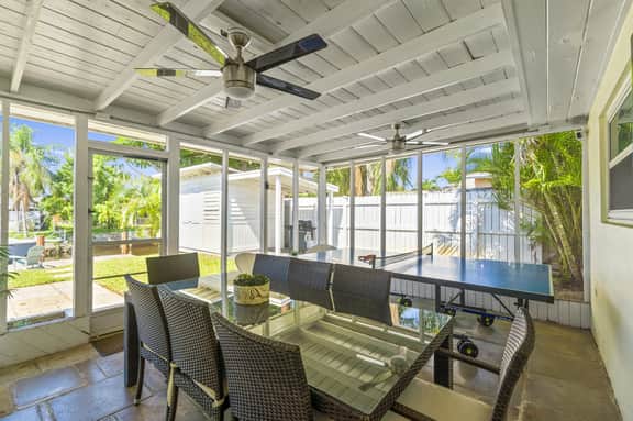5 minutes from Hard Rock!    BNR Vacation Rentals