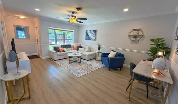 Relaxing Waterfront Gem! - BNR Vacation Rentals