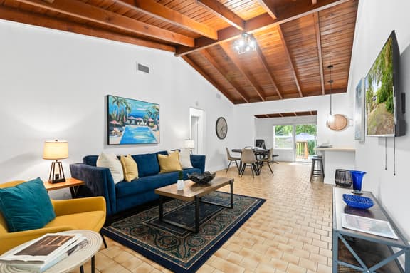 Paradise Awaits!   Managed by BNR Vacation Rentals