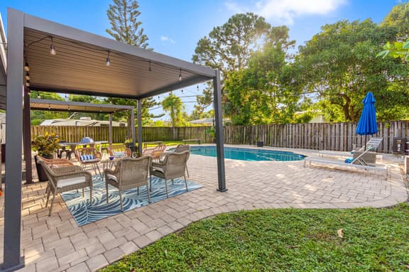 Ultimate Pool Home!  Managed- BNR Vacation Rentals
