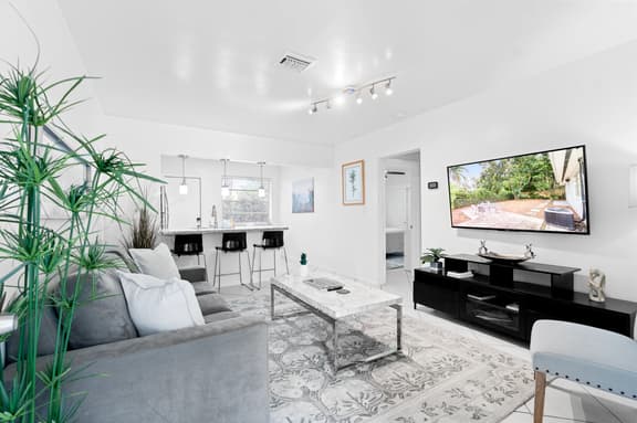 Luxury Miami!    Managed by BNR Vacation Rentals
